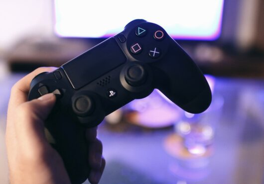 holder en controller